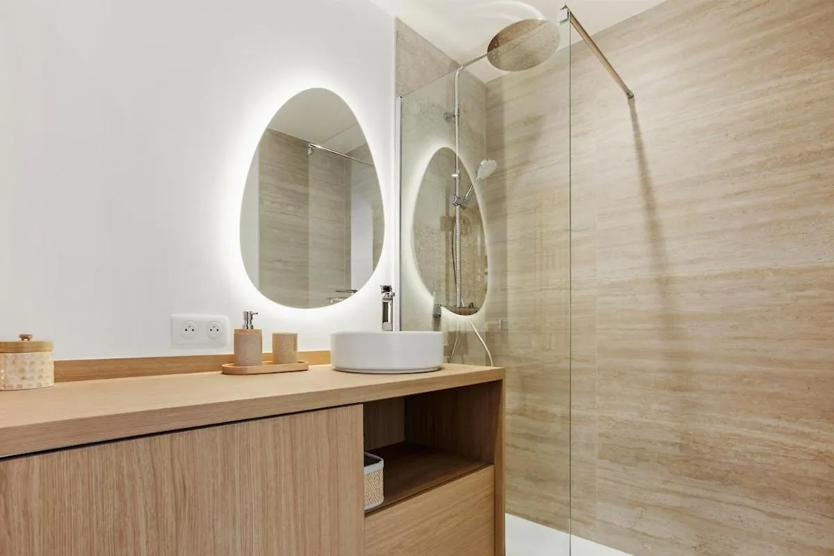 La Suite Regina - Downtown, Terrace, Parking Sainte-Maxime Apartment
