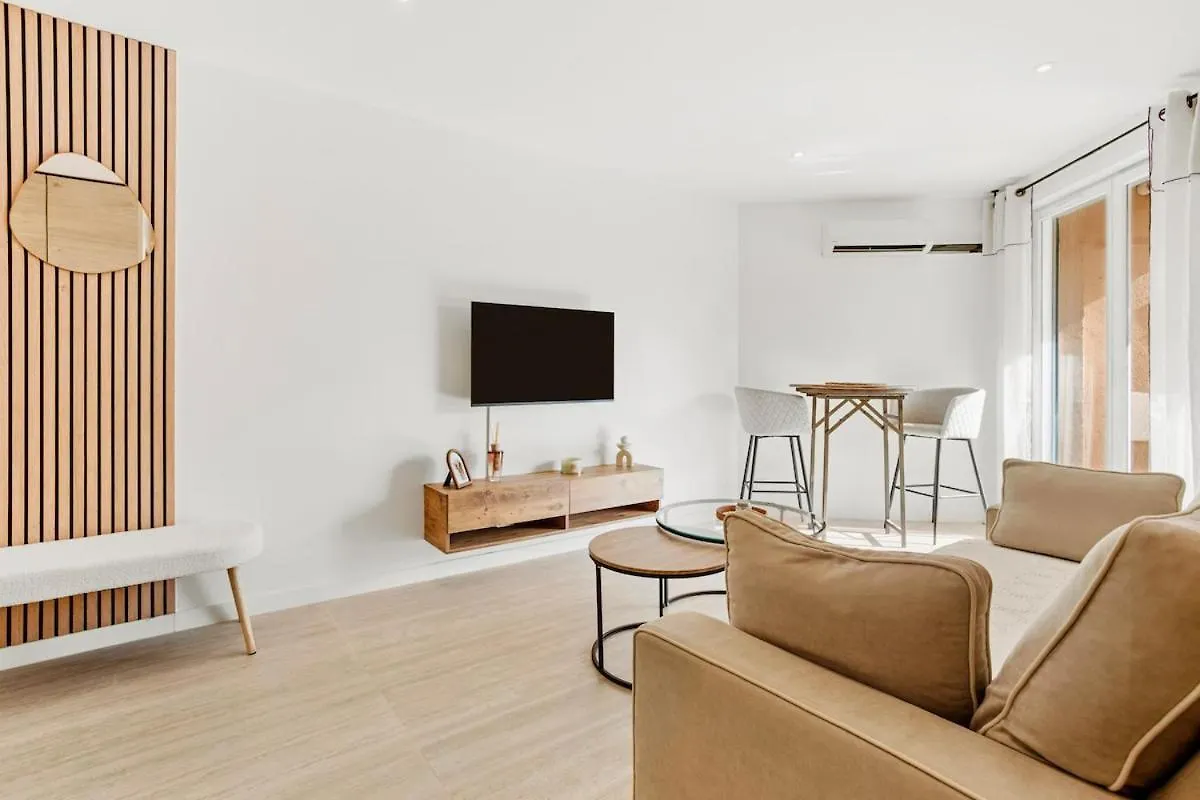 La Suite Regina - Downtown, Terrace, Parking Sainte-Maxime