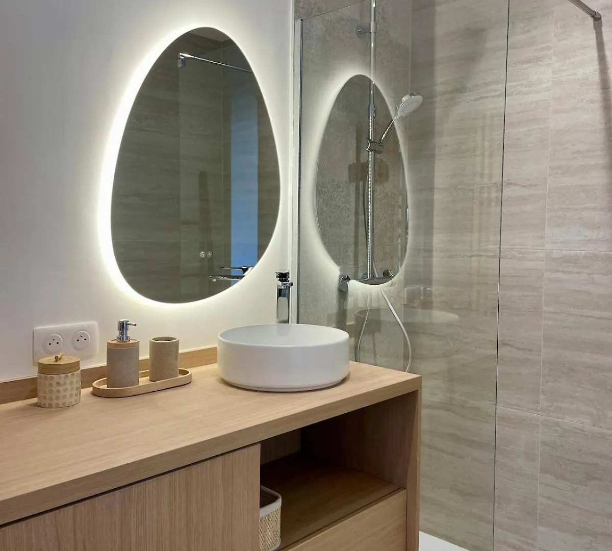 La Suite Regina - Downtown, Terrace, Parking Sainte-Maxime 0*,  France